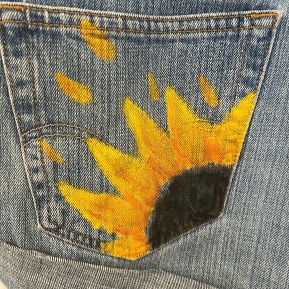 Levi Strauss Vintage Hand Painted Cut-Off Denim Shorts 569's Sz 31 - Picture 3 of 6